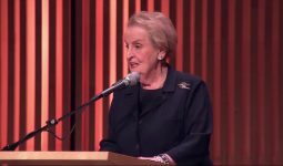 Madeleine Albright: ‘Fascisme’ – lezing